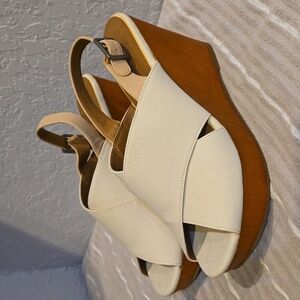 Lucky Brand Heels. Size 9. Cream